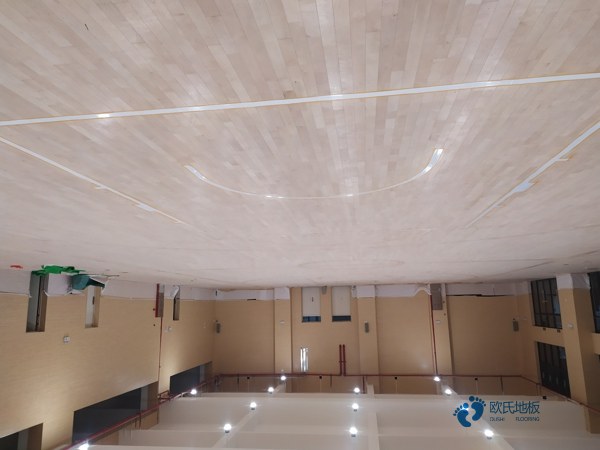 训练场馆体育木地板怎么维修？