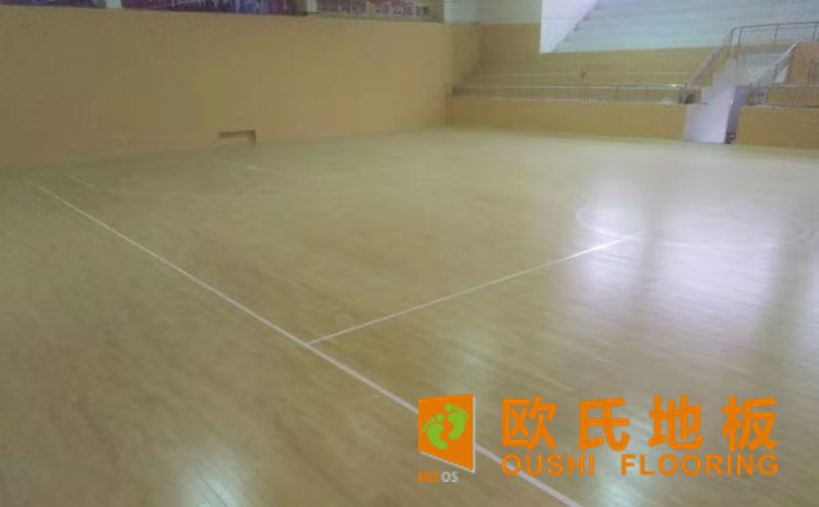 20厚乒乓球馆木地板施工技术方案