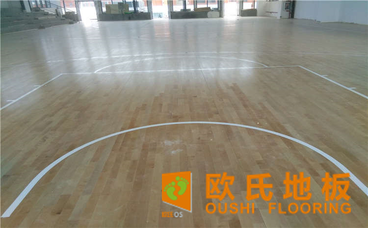 枫木体育馆木地板施工技术方案