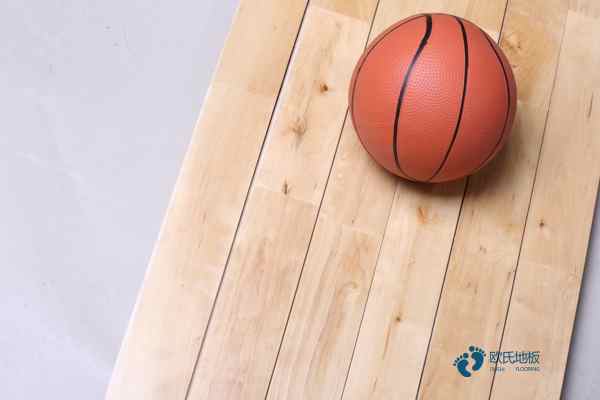 枫桦木NBA篮球场木地板多少钱一平米？